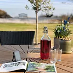 Viveke - 10m From The Sea By Interhome *