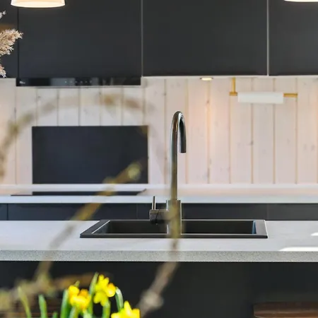 Viveke - 10m From The Sea By Interhome