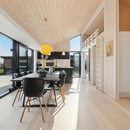 Viveke - 10m From The Sea By Interhome Feriehus