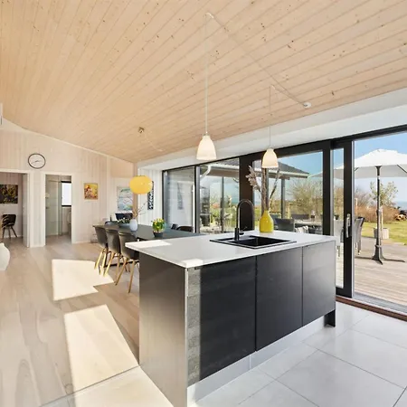 Дом отдыха Viveke - 10m From The Sea By Interhome